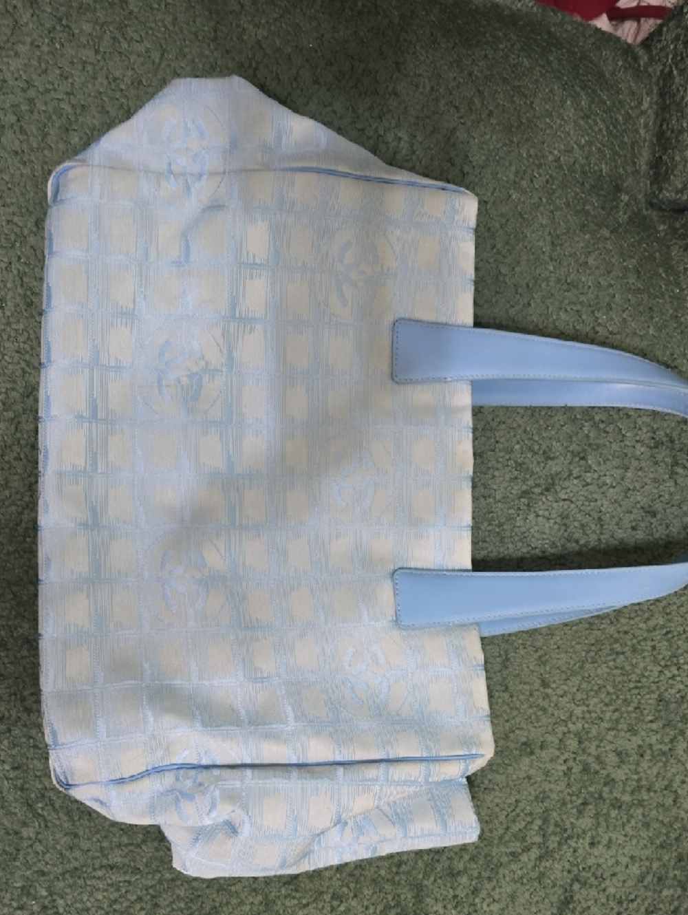 CHANEL Light Blue Jacquard Tote with Red Trim - Picture 3 of 9